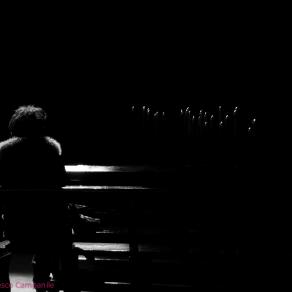 Pensées comme des flammes dans le vent