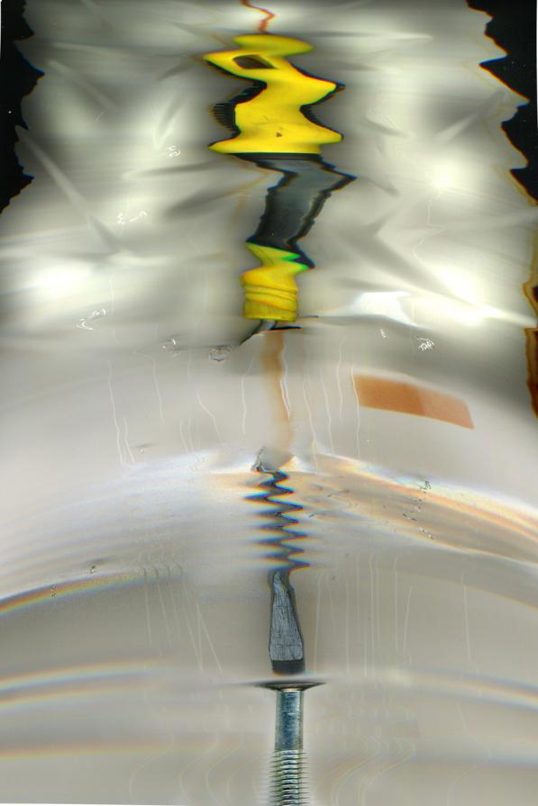 quando un semplice gesto diventa difficile per un tremolio,capisci che il tempo passa.