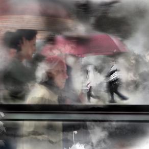 Anche stamattina piove,ripariamoci dallo spreddddd.