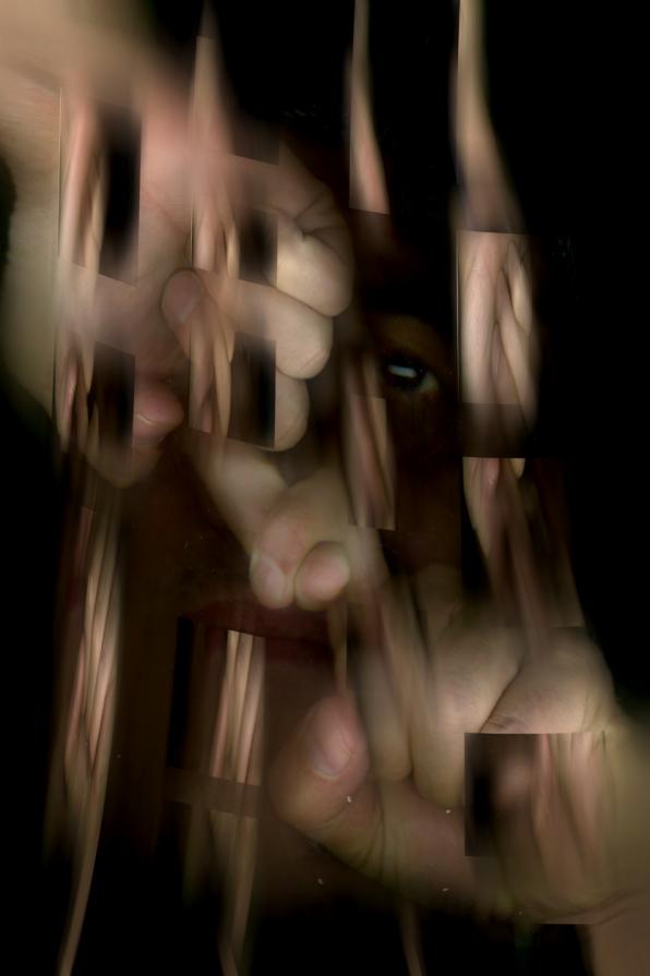 tirate tirate politici corrotti,che prima o poi si scioglie il nodo.