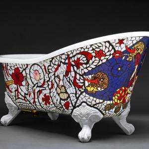 LIGHT MY FIRE. Vasca d'artista Victoria+Albert. Limited edition