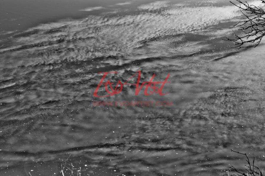 E il Cielo toccò il Lago...