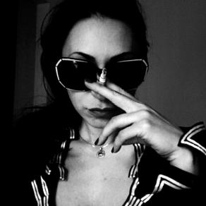 OGGI HO MAL DI TESTA E MAL DI UNIVERSO