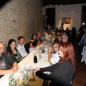 FOTO mostra LA FORMA E LA LUCE NASCOSTA.