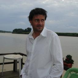 FuoriLuogo FuoriLuogo