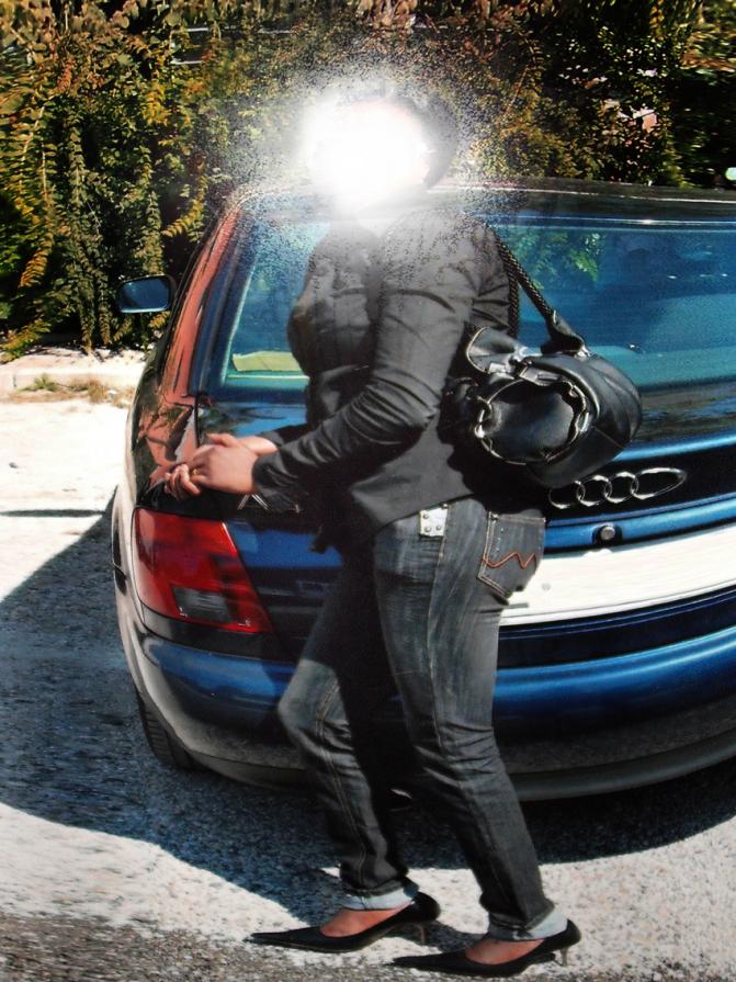 one sister senza volto 01