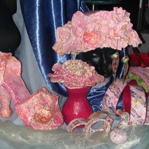 La materia prende forma e teoria del metamorfismo cromatico La materia prende forma e teoria del metamorfismo cromatico