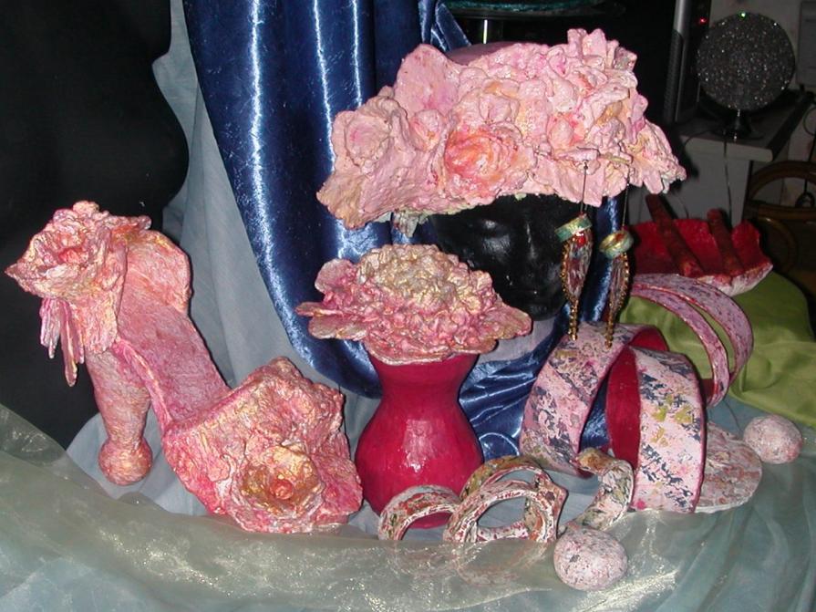 La materia prende forma e teoria del metamorfismo cromatico