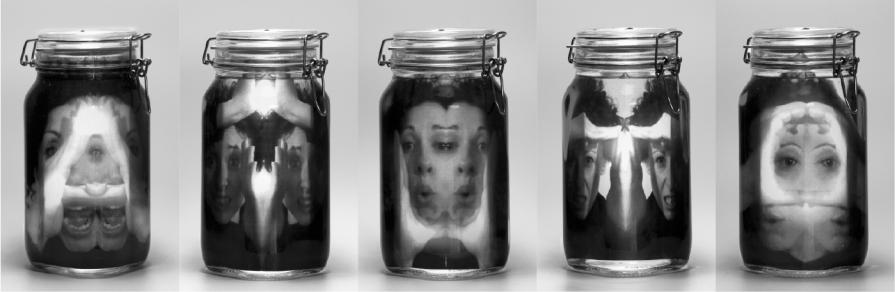 il mio doppio chiede AIUTO il mio doppio chiede AIUTO