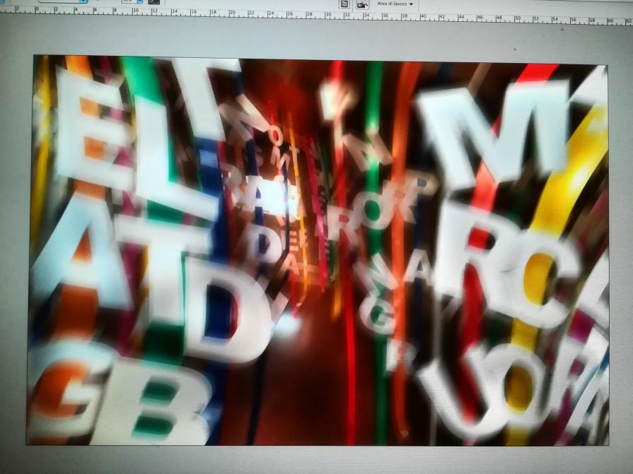 Una folata di vento a flero é passato Boetti. 