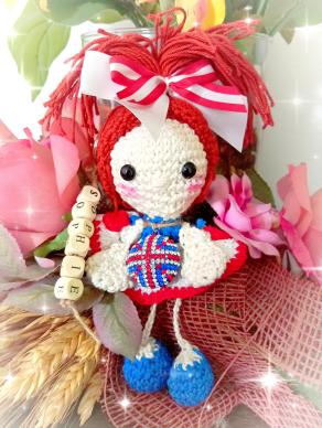 "Piccola Sophie, la dolce inglesina amigurumi"