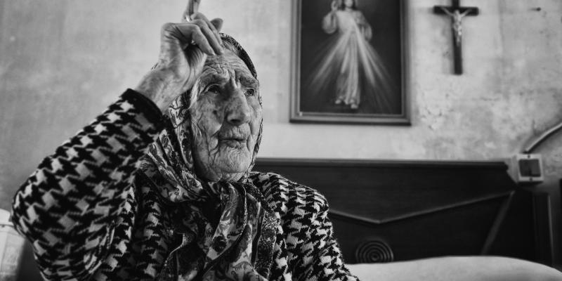 I frammenti di cultura di Tony Graffio Raffaele Montepaone, secondo classificato al Warsteiner Affordable Art Fair Prix I frammenti di cultura di Tony Graffio Raffaele Montepaone, secondo classificato al Warsteiner Affordable Art Fair Prix