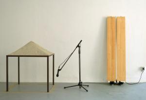 stefano seraglio - la caduta di un granello di sabbia dalla montagna può spostare il sole (clessidra)