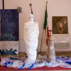 la performance di  Rosa Didonna“Viaggio di una Geisha e la ritrovata Sibilla”