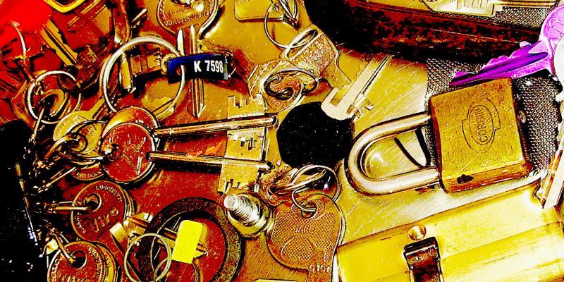 In soffitta - crisi e mutamento In soffitta - crisi e mutamento