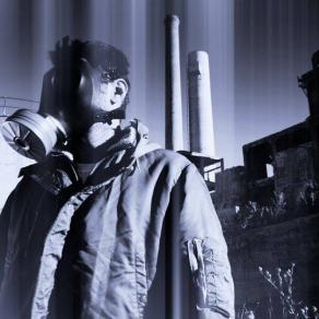 Drachenhaus (Love and Late Capitalism)