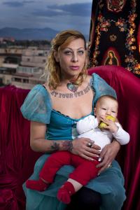 debora vrizzi - Lola con bambino