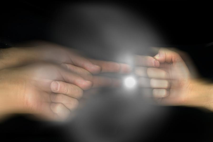 il  bisogno di un contatto,alla ricerca del anima.