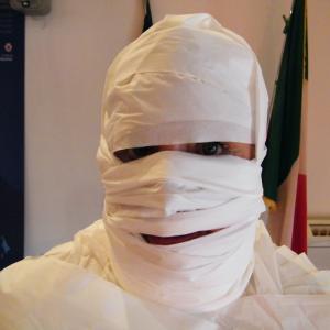 La Sibilla Regina di Gerusalemme che dimora presso il Museo del Vetro  spazio del faro di  Rosa Didonna 