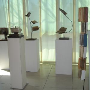 ESPOSIZIONE SCULTURE HOTEL LUX  a MODENA.