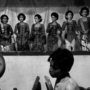 Photography Documentary of Culture "LUDRUK” #18