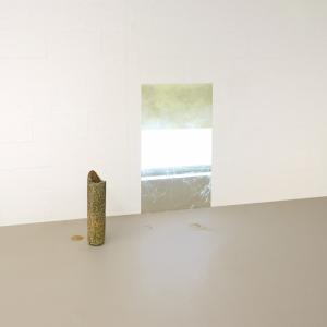 Appearance - Video Installation. 250x155x350cm