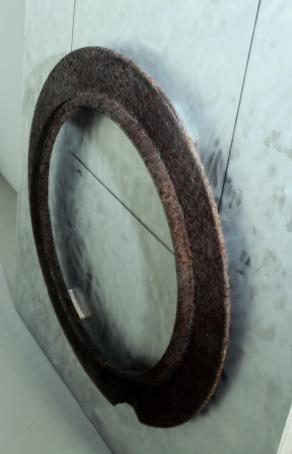 particolare di "cadono di vertigine"