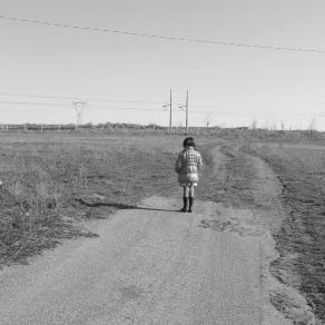 Così lontanto, così vicino / Faraway, So Close