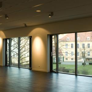 Expectations - Part 1/Berlin Expectations - Part 1/Berlin