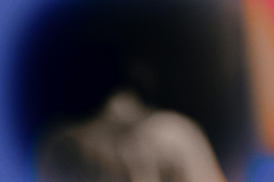 Sola con il mio tormento