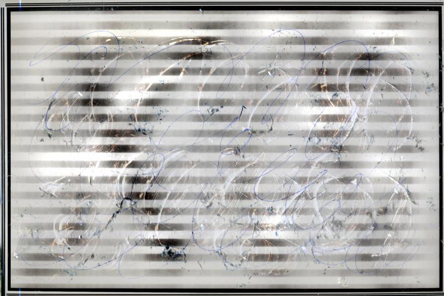 acromie di linee polverizzate.