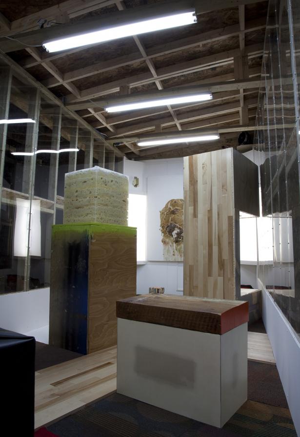 Il s'occupait, c'est vrai, de nos intérêts et de nos biens Il s'occupait, c'est vrai, de nos intérêts et de nos biens