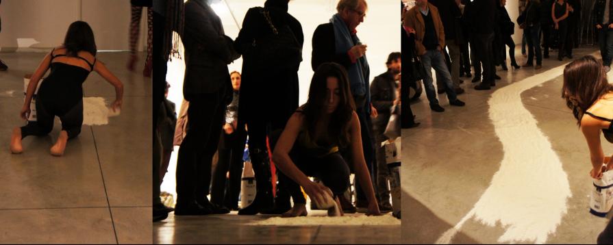 GENUFLESSIONE D'ARTE/ATTO DI DEVOZIONE di Chiara Pino