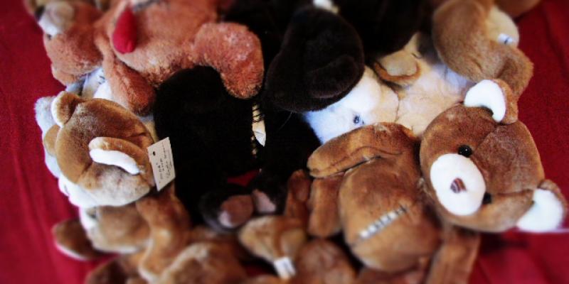 L'orrore della guerra in un gioco di parole