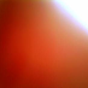 Il sole in alto a destra.