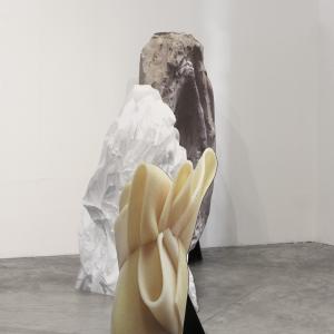 PRESENT TENSE PRESENT TENSE