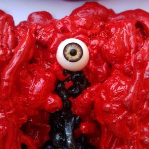 Quantum Singularity in Red and Black Quantum Singularity in Red and Black