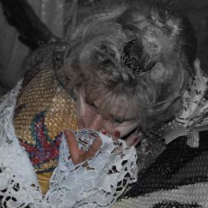 La Sibilla Regina di Gerusalemme che dimora presso il Museo del Vetro  spazio del faro di  Rosa Didonna 