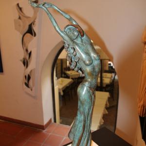 DOPPIO VERNISSAGE A CORTE ISOLANI (BOLOGNA)