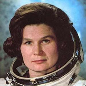 Il Narcisismo e L’incapacità di Amare Il piacere di amare fino a confondersi Il Narcisismo e L’incapacità di Amare Il piacere di amare fino a confondersi