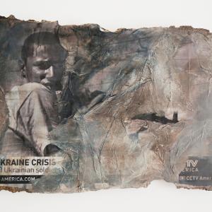  I fought the law: acrilico, carte di riso e stampa su cartone strappato montato su tela. 35x45cm