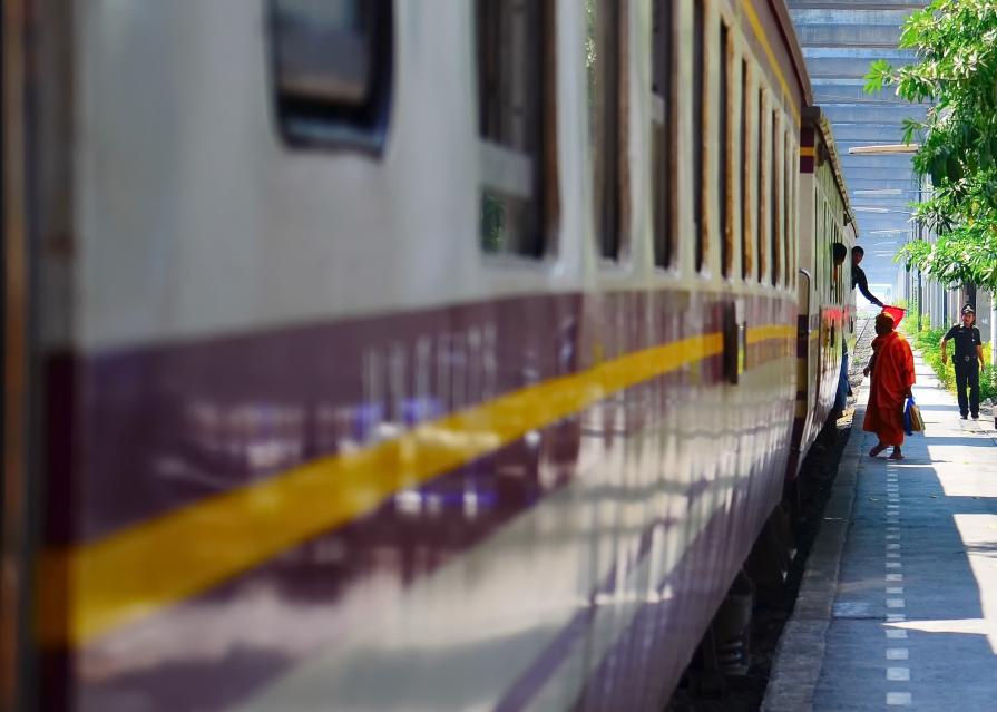 Travelling to Kanchanaburi - Thailand