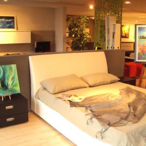 At LOFT Paintings and Sculptures by Barbara Ghisi At LOFT Paintings and Sculptures by Barbara Ghisi