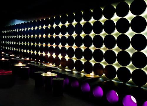 SPECCHI E RIFLESSI SPECCHI E RIFLESSI