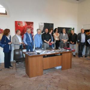 LO STUPORE DELLA PERFEZIONE tra Iper-Realismo e Surrealismo in Pittura e Scultura