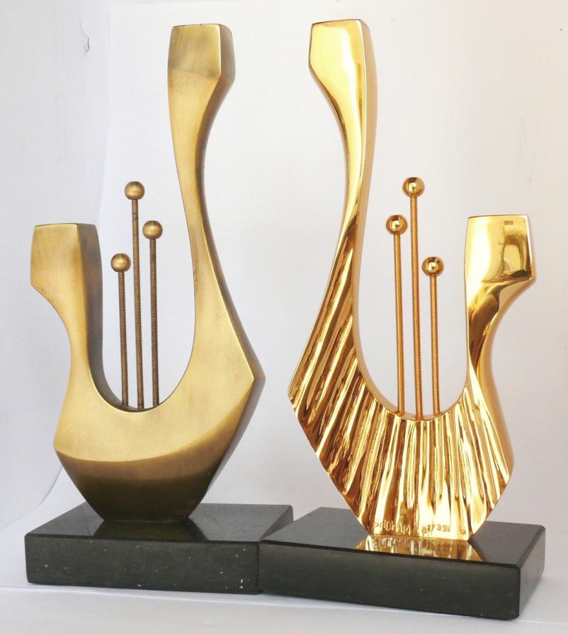 KING DAVID'S HARP - Shabath candlestick and PEACE SCULPTURE
