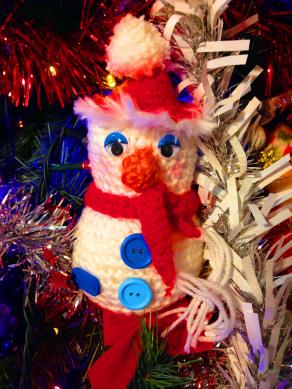 # SNOWMAN AMIGURUMI 56