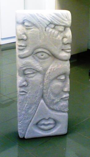 TOTEM di ESSERI PENSANTI TOTEM di ESSERI PENSANTI