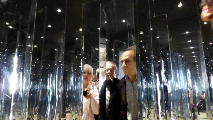 Auto-portrait ! Entrez...