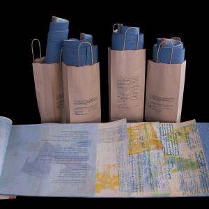 El que vive de ilusiones muere de desengaño. El que vive de ilusiones muere de desengaño.